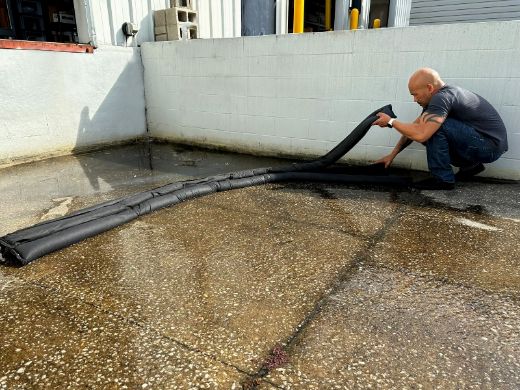 Picture of ULTRA-FLOOD STOPPER TUBES BLACK (1.5ML X 0.2MW X 6MMH - UNACTIVATED)