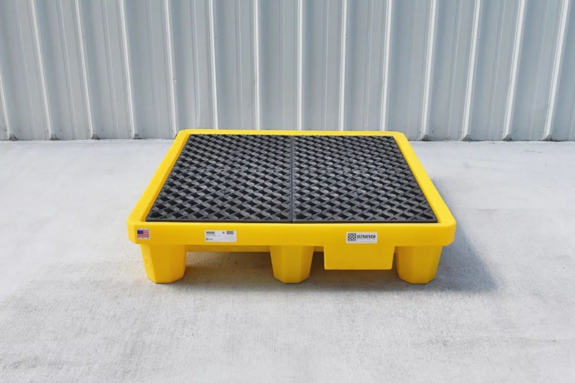 Picture of ULTRA-DRUM SPILL PALLET 2 DRUM, LLDPE (1.3ML X 700MMW X 420MMH) 250L