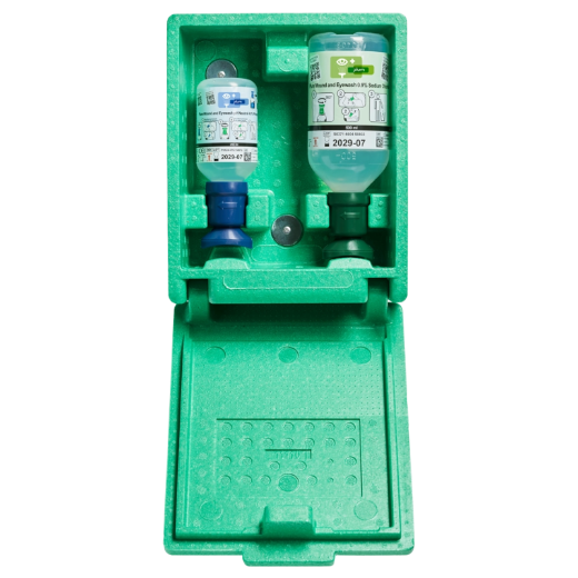 Picture of PLUM COMBINATION GREEN EYEWASH BOX / 1 X 200 ML 4.9% + 1 X 500 ML 0.9%